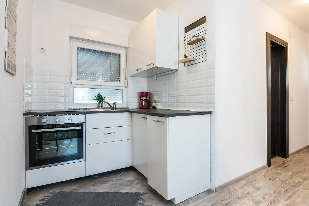 Apartments Krpan Vir Croatia