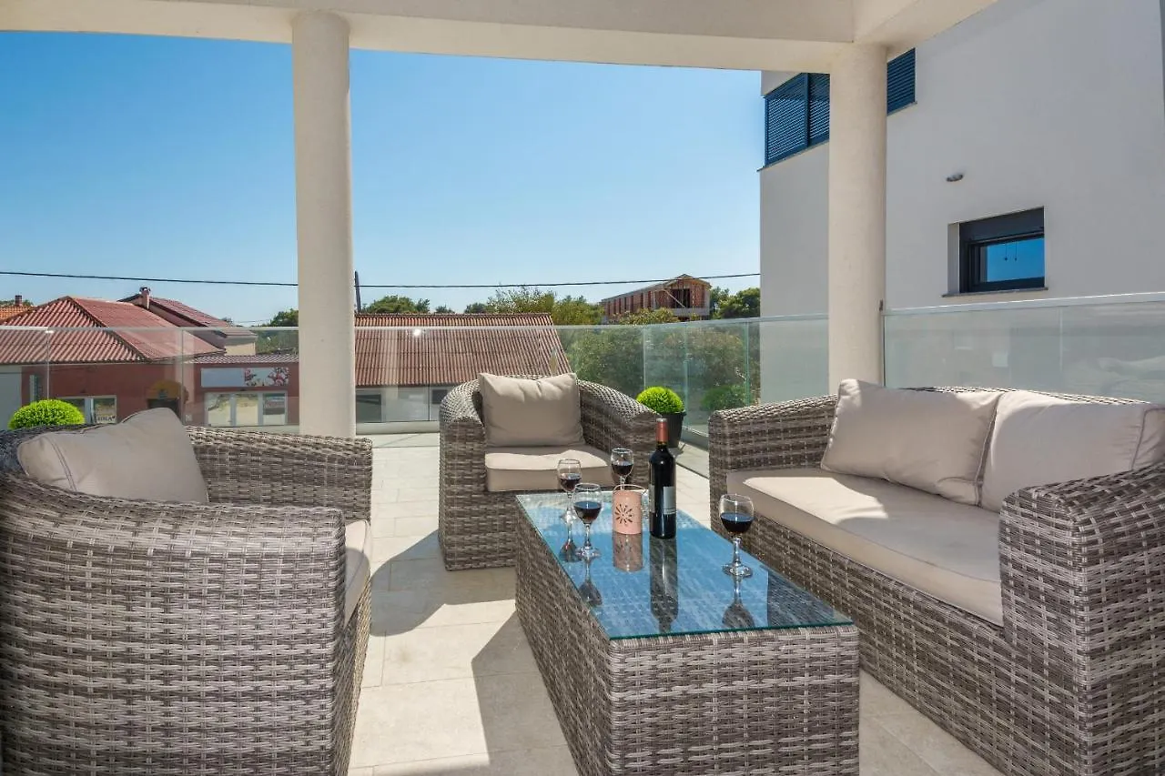 Apartments Krpan Vir