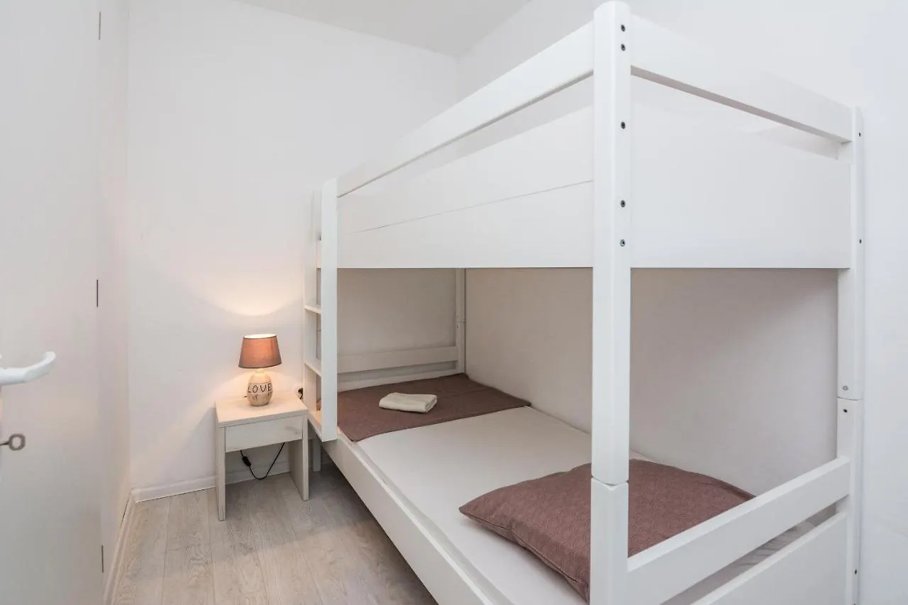 Apartments Krpan Vir