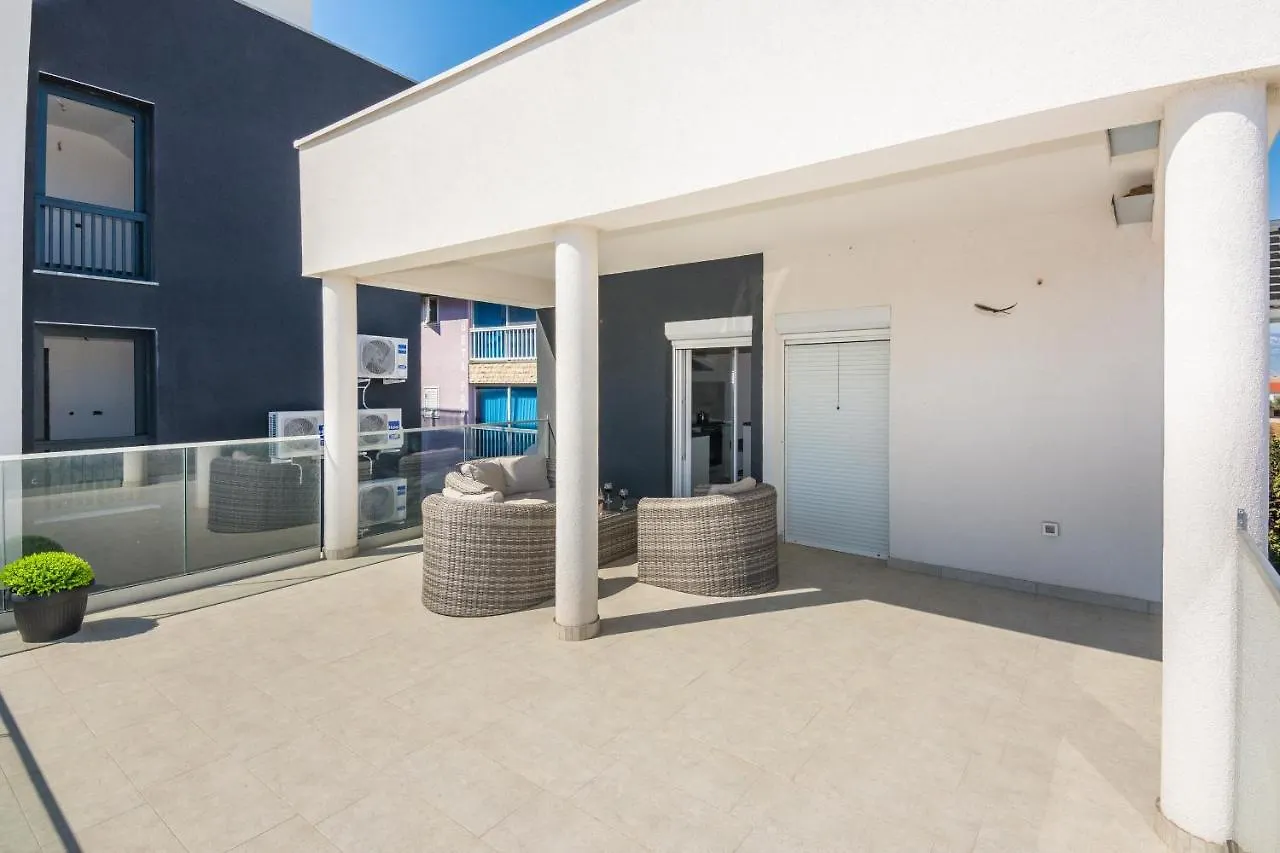 Apartments Krpan Vir