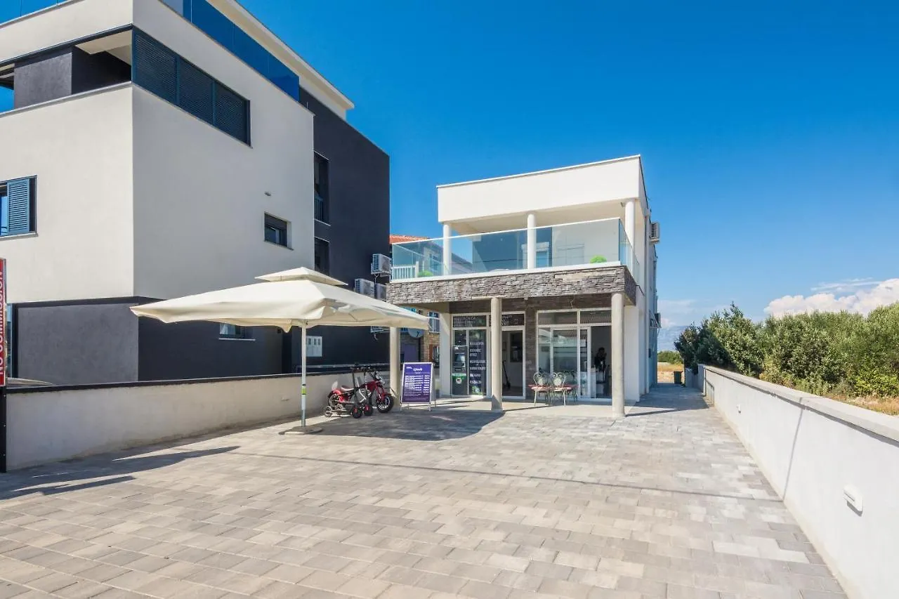 Apartments Krpan Vir