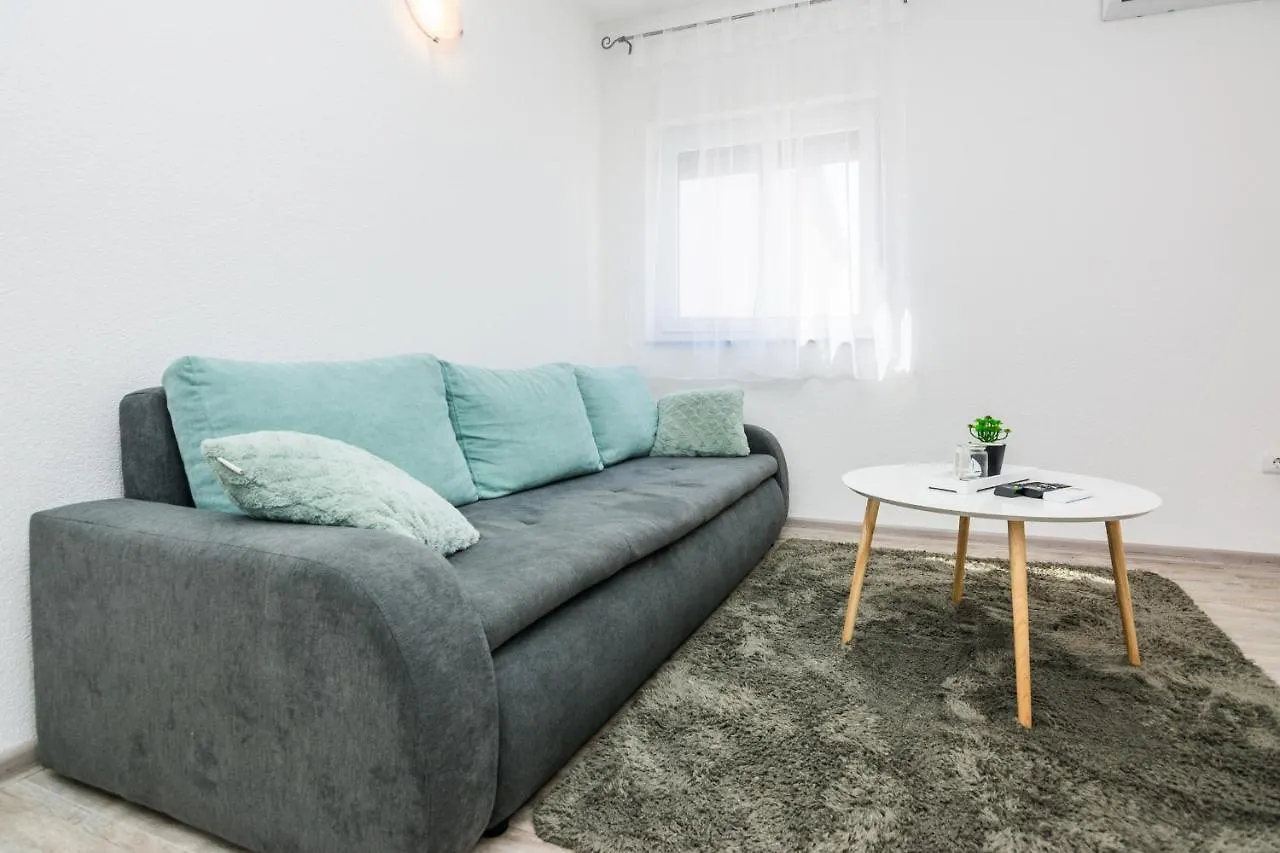 Apartments Krpan Vir
