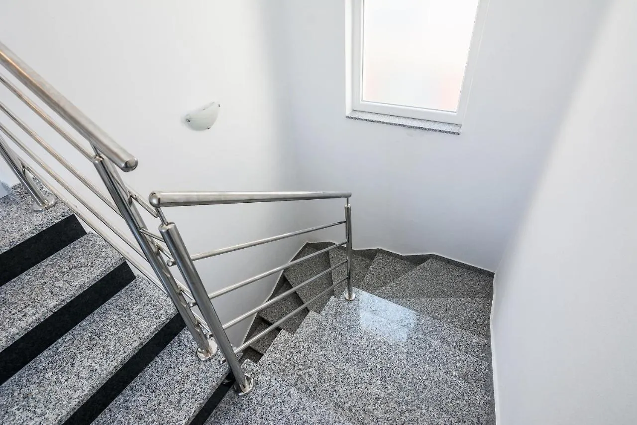Apartments Krpan Vir